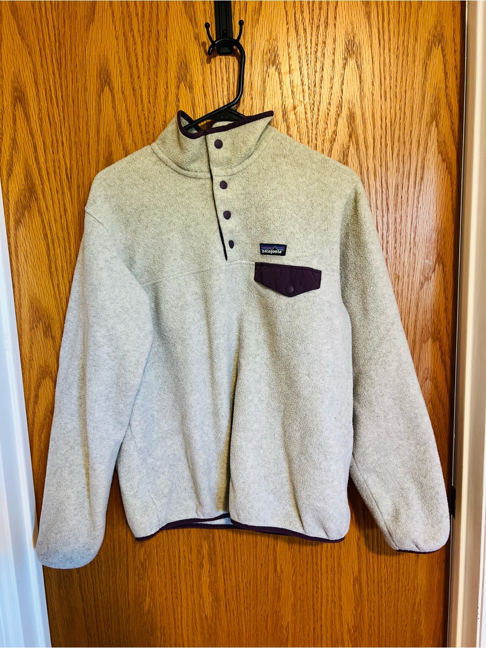 Patagonia Woman’s Gray Snap-T Fleece Pullover with Purple Trim